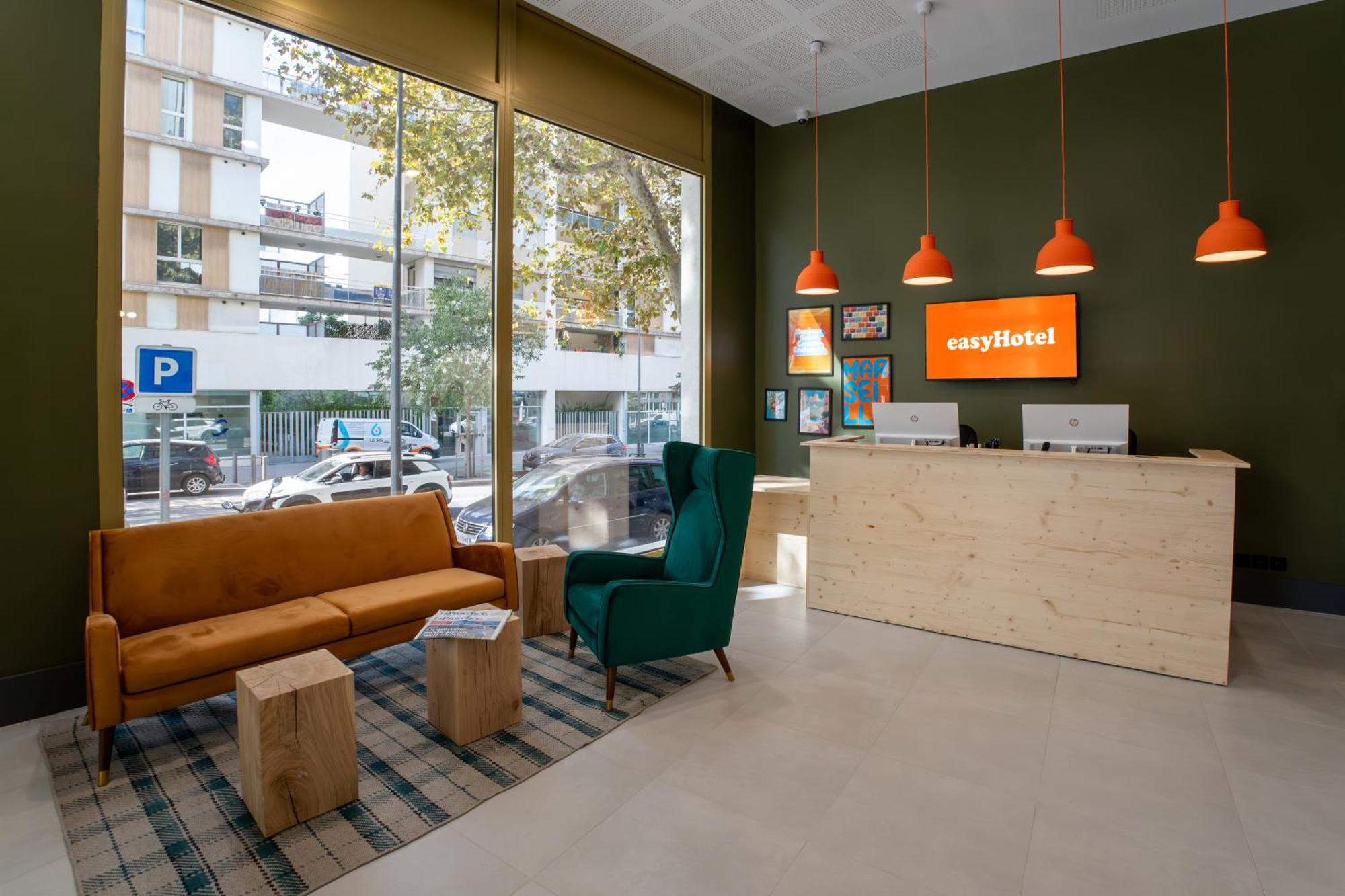 Easyhotel Marseille Euromed Eksteriør billede