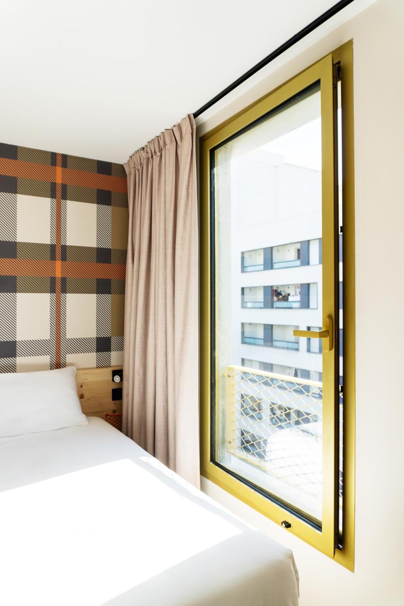 Easyhotel Marseille Euromed Eksteriør billede