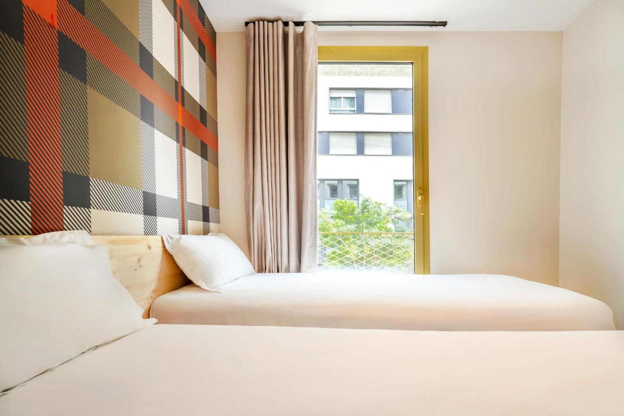 Easyhotel Marseille Euromed Eksteriør billede